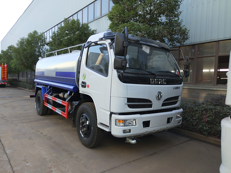 8吨洒水车销售,东风8吨洒水车厂家,程力8吨洒水车价格,程力专用汽车股份有限公司 8吨洒水车销售,东风8吨洒水车厂家,程力8吨洒水车价格,程力专用汽车股份有限公司