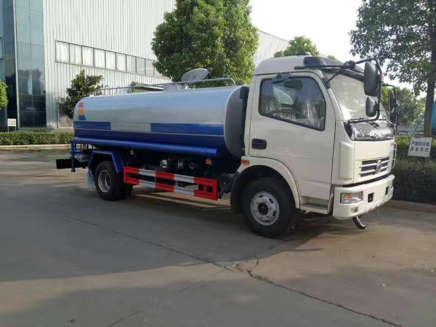 9吨洒水车,9吨东风洒水车厂家价格,9吨东风洒水车多少钱 9吨洒水车,9吨东风洒水车厂家价格,9吨东风洒水车多少钱