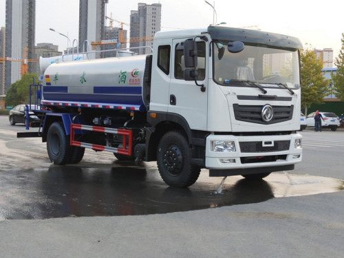 东风洒水喷雾车 东风洒水喷雾车