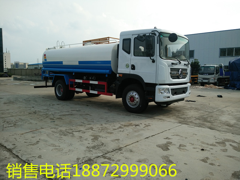 东风洒水车 东风洒水车