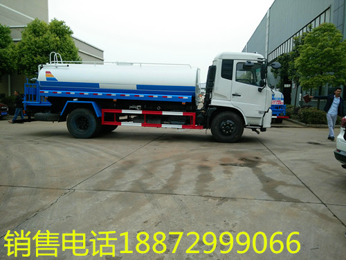 东风天锦15吨洒水车 东风天锦15吨洒水车