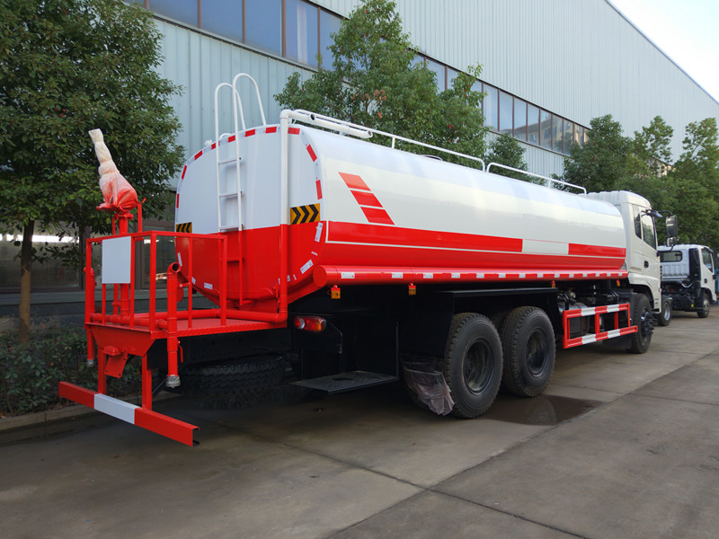 东风洒水车厂家-20吨洒水车图片 东风洒水车厂家-20吨洒水车图片