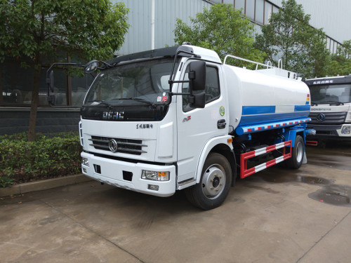 东风洒水车 东风洒水车