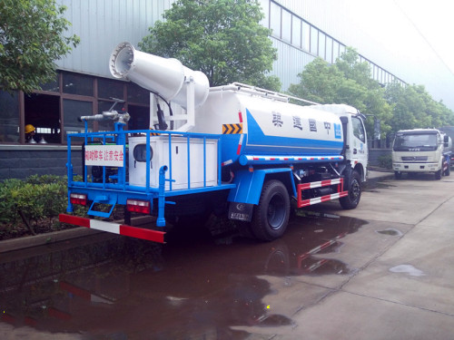 东风洒水车 东风洒水车