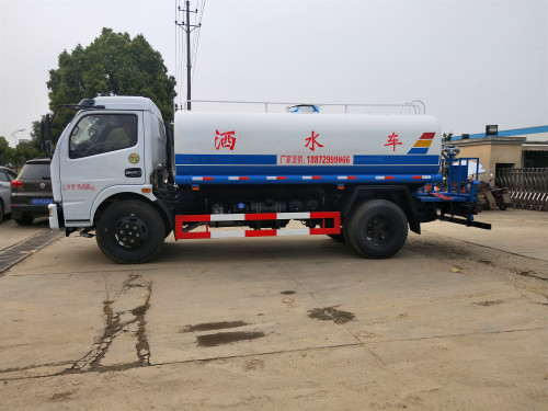 东风8吨洒水车 东风8吨洒水车