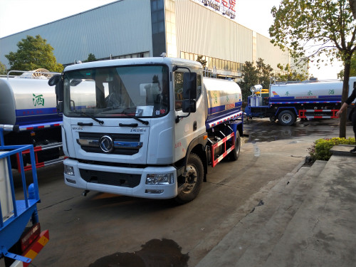 公路洒水车厂家价格报价 公路洒水车厂家价格报价