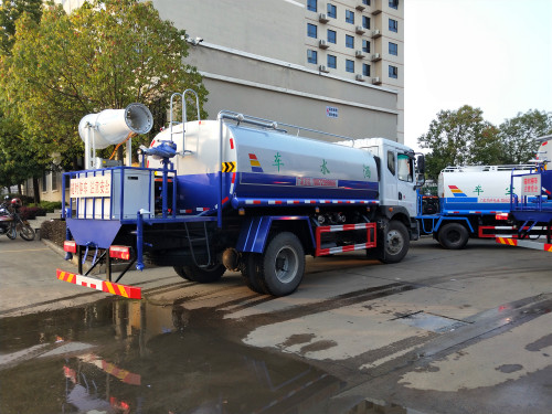 公路洒水车厂家价格报价 公路洒水车厂家价格报价