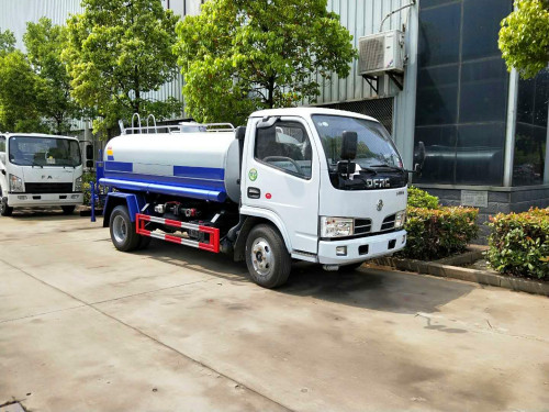 国六园林绿化东风多利卡5方洒水车 喷洒车 国六园林绿化东风多利卡5方洒水车 喷洒车