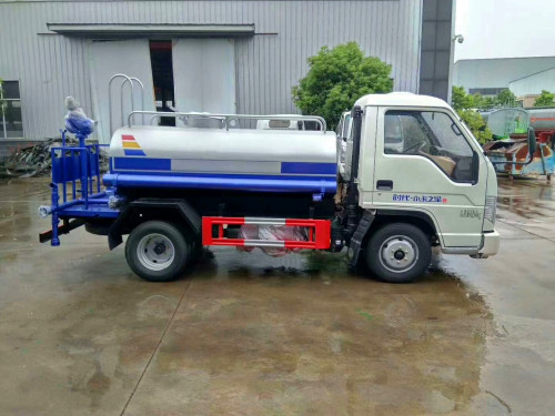 福田2吨洒水车图片 福田2吨洒水车图片