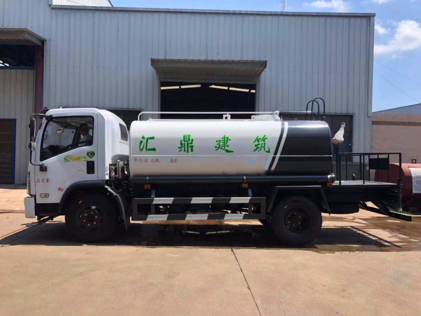 国六东风福瑞卡9-10吨洒水车图片 国六东风福瑞卡9-10吨洒水车图片