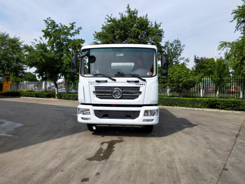 东风D9洒水车 东风D9洒水车