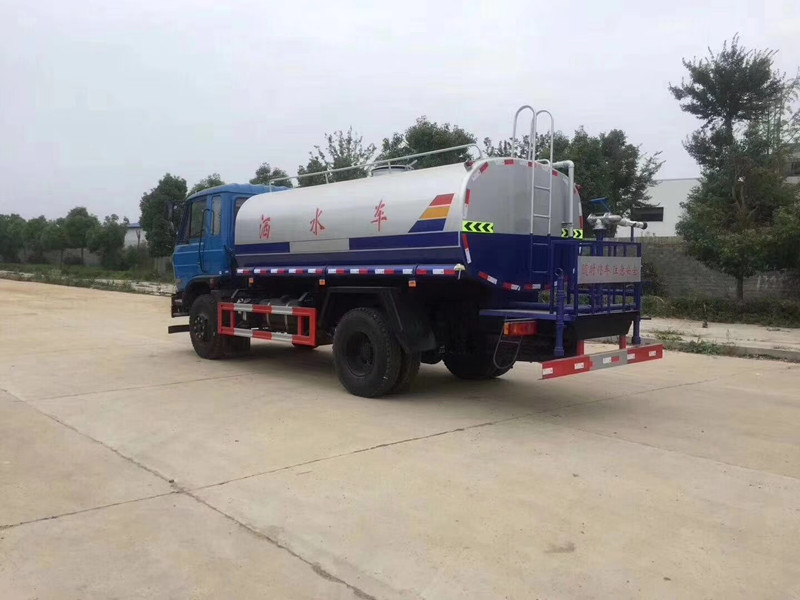 东风145洒水车12吨图片展示 东风145洒水车12吨图片展示