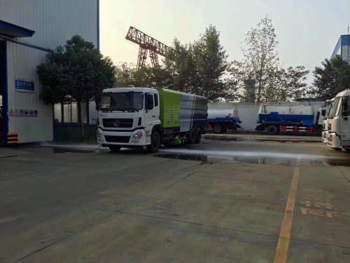 东风超大型洗扫车-东风大型洗扫车价格报价-湖北程力 东风超大型洗扫车-东风大型洗扫车价格报价-湖北程力