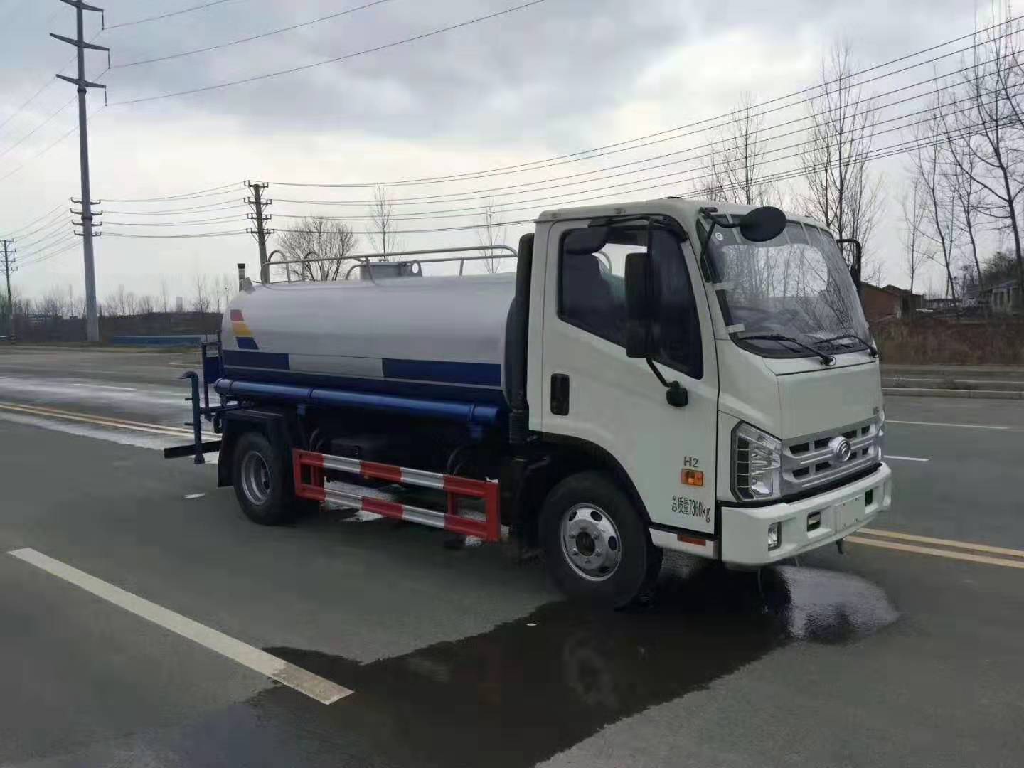 环卫车辆福田洒水车直降3万元-湖北程力 环卫车辆福田洒水车直降3万元-湖北程力