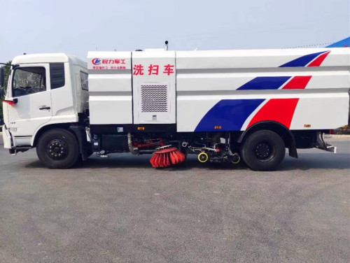 东风天锦扫路车 东风天锦扫路车