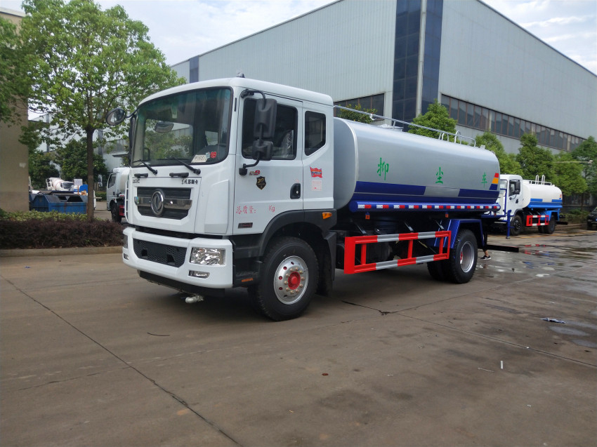 50-60Ã×ÎíÅÚ¶«·ç11-12¶ÖÒÖ³¾³µ 50-60Ã×ÎíÅÚ¶«·ç11-12¶ÖÒÖ³¾³µ