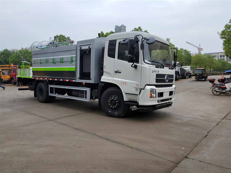 高压洒水车。雾炮车 买一台80米的雾炮除尘车多少钱 高压洒水车。雾炮车 买一台80米的雾炮除尘车多少钱