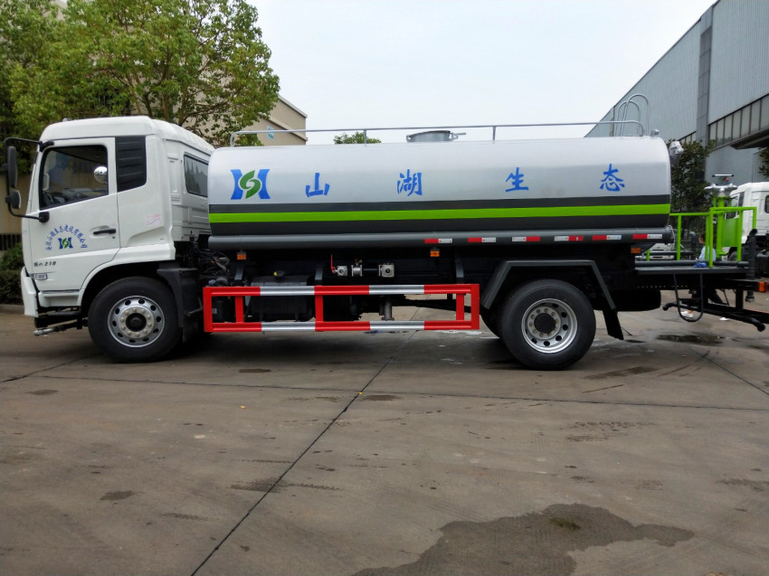 厂家出售天锦十五吨园林绿化车道路喷水车洒水车 厂家出售天锦十五吨园林绿化车道路喷水车洒水车