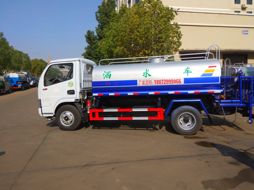 东风绿化洒水车 程力5吨洒水车厂家价格 东风绿化洒水车 程力5吨洒水车厂家价格