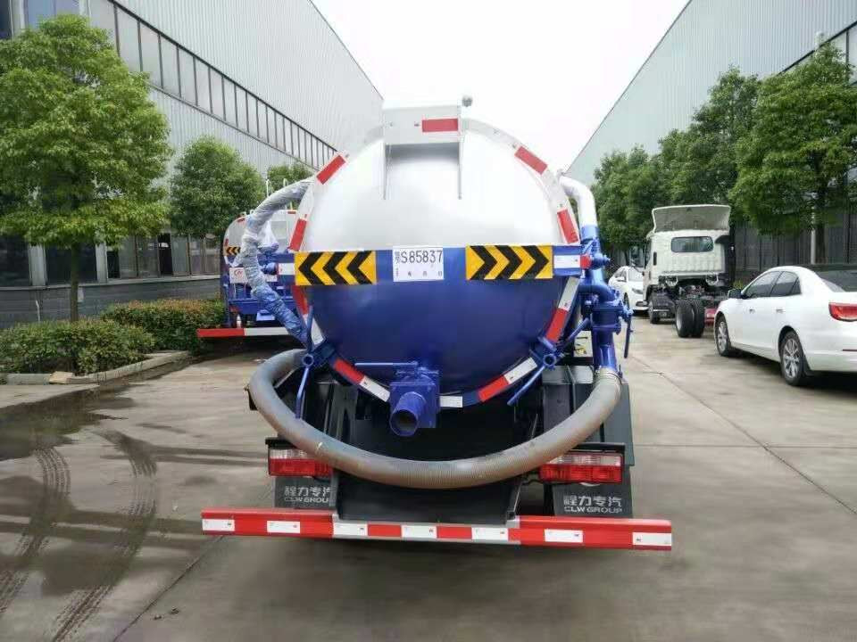 吸污车 吸污车