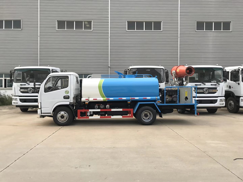 绿化洒水车 道路洒水车报价 福瑞卡洒水车 绿化洒水车 道路洒水车报价 福瑞卡洒水车