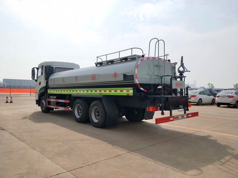 天龙25方洒水车价格 可分期付款 可送货上门 天龙25方洒水车价格 可分期付款 可送货上门