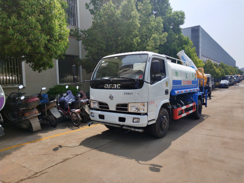 东风洒水车的价格-哪里有东风洒水车卖的厂家销售点价格 东风洒水车的价格-哪里有东风洒水车卖的厂家销售点价格