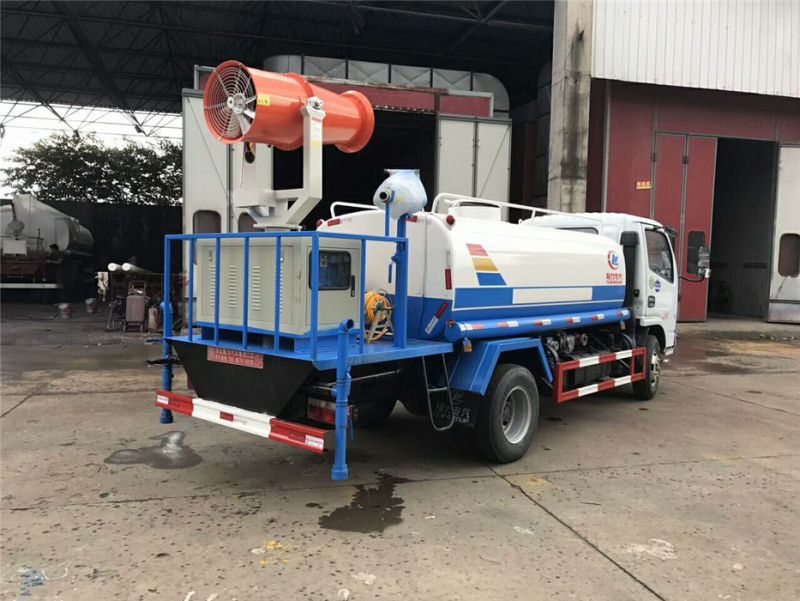 混凝土公司订购东风多利卡5吨洒水车排污降尘 混凝土公司订购东风多利卡5吨洒水车排污降尘