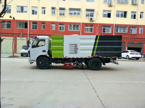 XZL5035TSL6型扫路车 东风途逸扫路车 XZL5035TSL6型扫路车 东风途逸扫路车