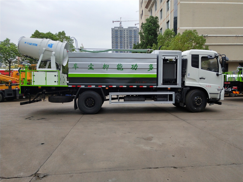 东风环保多功能洒水车 ,开多功能洒水车需要什么证 东风环保多功能洒水车 ,开多功能洒水车需要什么证