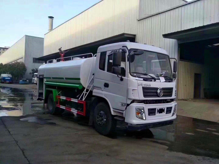 环卫洒水车 -洒水车-园林绿化洒水车生产厂家 环卫洒水车 -洒水车-园林绿化洒水车生产厂家