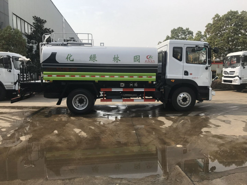 洒水车上户 洒水车上户