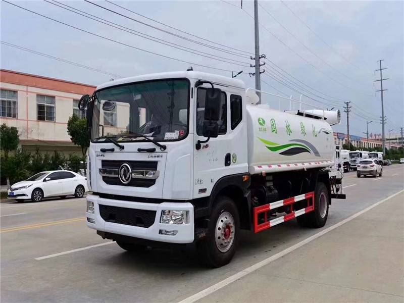 15吨绿化洒水车 15吨绿化洒水车