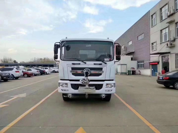 12吨洒水车-程力威牌CLW5180GSSYT6型洒水车-程力集团 12吨洒水车-程力威牌CLW5180GSSYT6型洒水车-程力集团