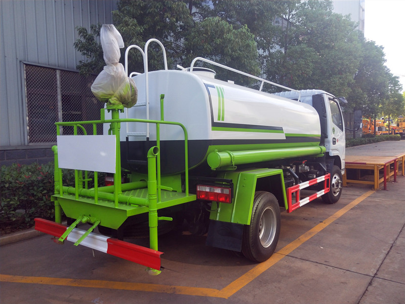 -程力威牌CLW5120GSSYT6型洒水车 -程力威牌CLW5120GSSYT6型洒水车