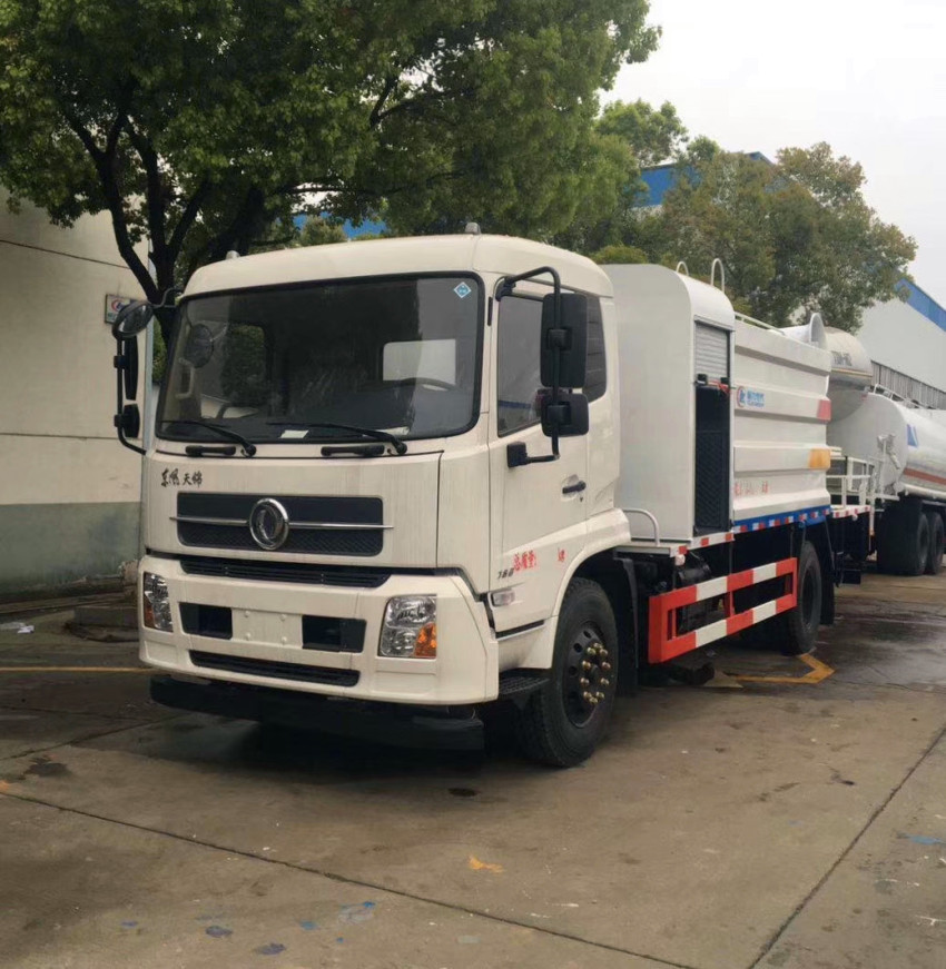 桂林洒水车销售_桂林洒水车厂家价格-程力集团 桂林洒水车销售_桂林洒水车厂家价格-程力集团