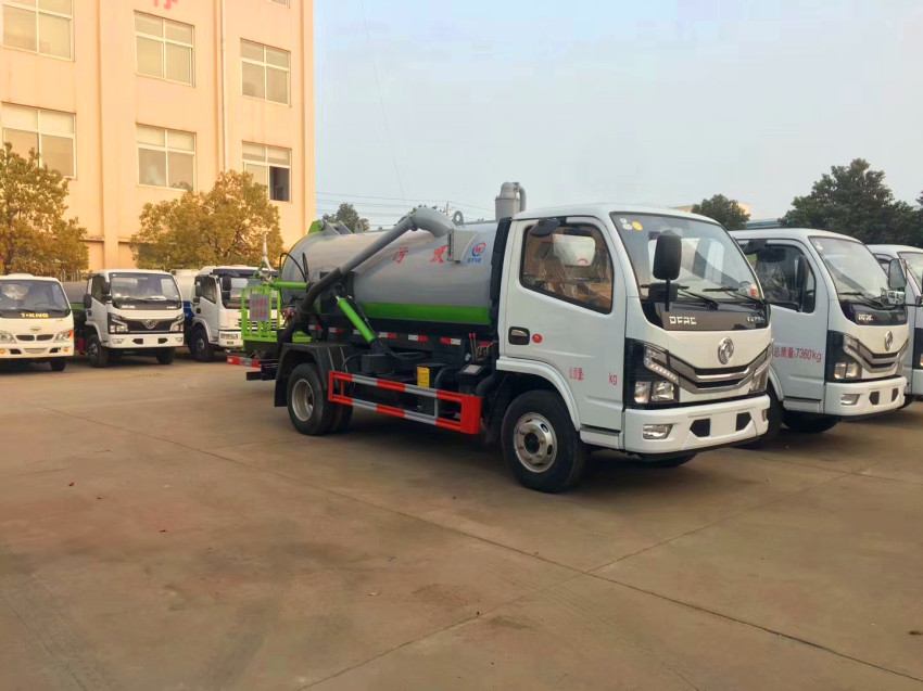 蓝牌小多利卡吸污车-小型吸污车厂家直销-湖北程力 蓝牌小多利卡吸污车-小型吸污车厂家直销-湖北程力