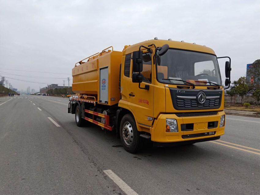 吸污车上容易损坏的部件有哪些-东风吸污车生产厂家 吸污车上容易损坏的部件有哪些-东风吸污车生产厂家