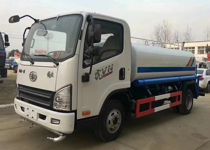 解放虎V5吨洒水车-洒水车厂家-解放5吨洒水车厂家直销 解放虎V5吨洒水车-洒水车厂家-解放5吨洒水车厂家直销