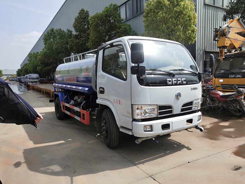 20吨洒水车-20方洒水车-15吨洒水车哪里优惠 20吨洒水车-20方洒水车-15吨洒水车哪里优惠
