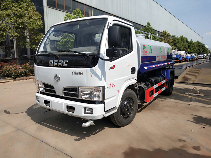 国六8吨10吨12吨洒水车 雾炮洒水车 抑尘雾炮车厂家直销价 国六8吨10吨12吨洒水车 雾炮洒水车 抑尘雾炮车厂家直销价