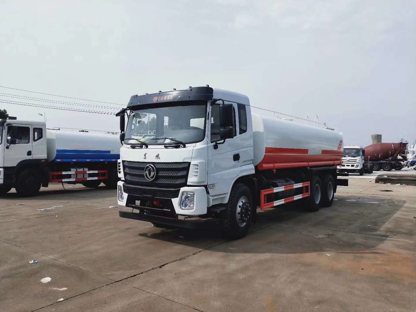 哪有卖国六重汽豪沃15方洒水车多少钱-重汽豪沃15方洒水车多少钱 哪有卖国六重汽豪沃15方洒水车多少钱-重汽豪沃15方洒水车多少钱