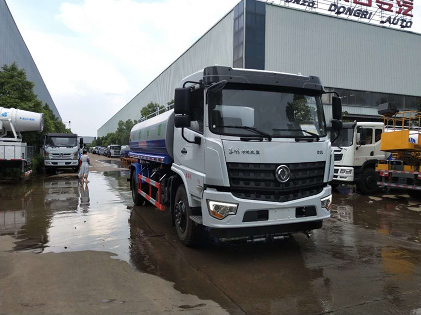 东风专底D3L经济型洒水车老客户首选-湖北程力 东风专底D3L经济型洒水车老客户首选-湖北程力