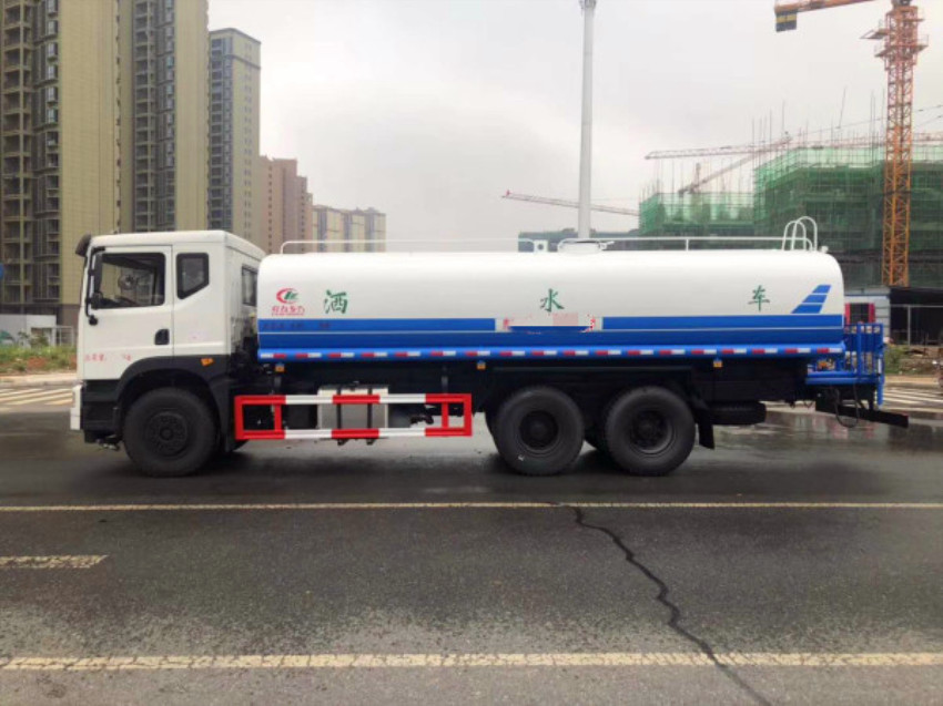 东风20吨洒水车 东风20吨洒水车