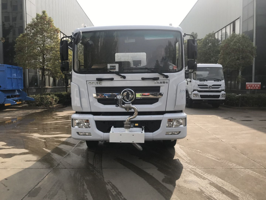 国六东风D9-洒水车-多利卡洒水车,公路洒水降尘多少钱壹台 国六东风D9-洒水车-多利卡洒水车,公路洒水降尘多少钱壹台