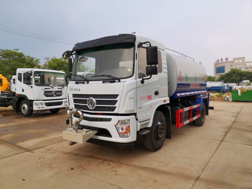 东风专底12吨洒水车-洒水车即将前往江西樟树用于工地洒水 东风专底12吨洒水车-洒水车即将前往江西樟树用于工地洒水