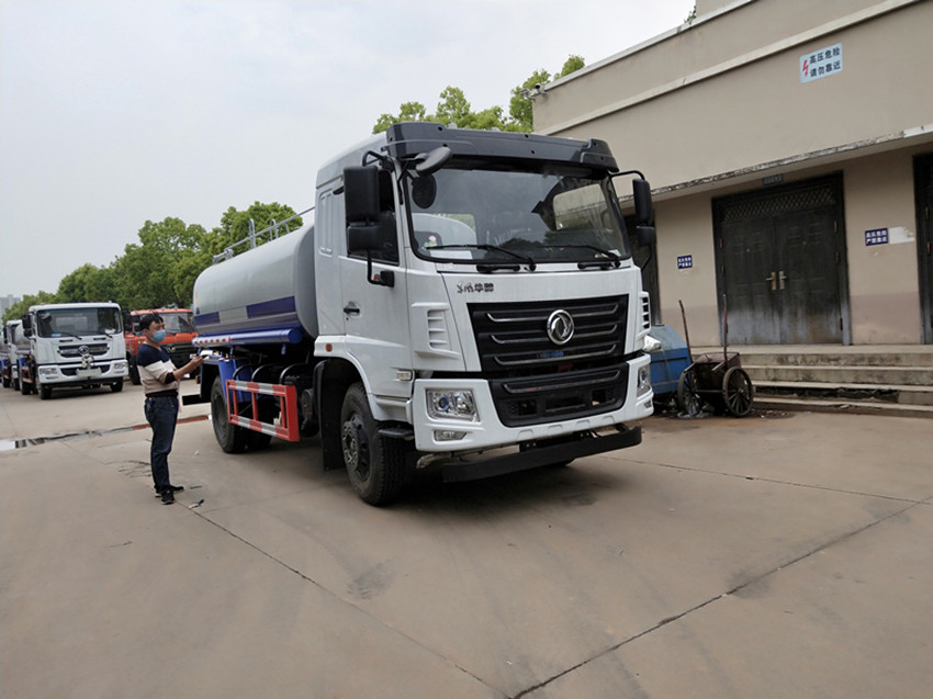 纵昂牌12吨洒水车CLT5160GSSEQ6型洒水车厂家直销-盈通汽车网 纵昂牌12吨洒水车CLT5160GSSEQ6型洒水车厂家直销-盈通汽车网