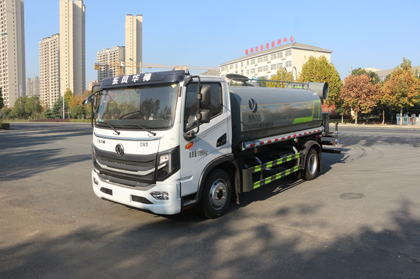 洒水车的用途功能介绍-选择合适洒水车-湖北程力洒水车厂家直销 洒水车的用途功能介绍-选择合适洒水车-湖北程力洒水车厂家直销