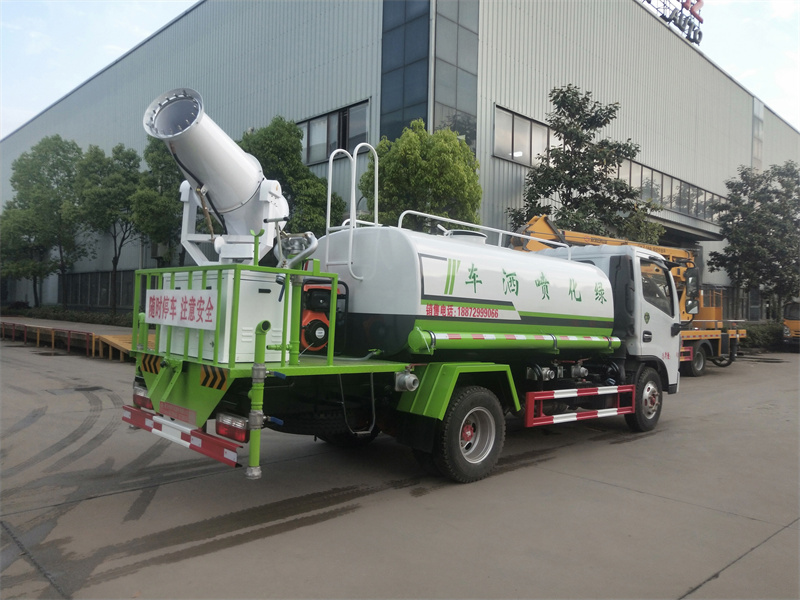 ¹úÁù5¶Ö¶«·çÈ÷Ë®³µ ¹úÁù5¶Ö¶«·çÈ÷Ë®³µ