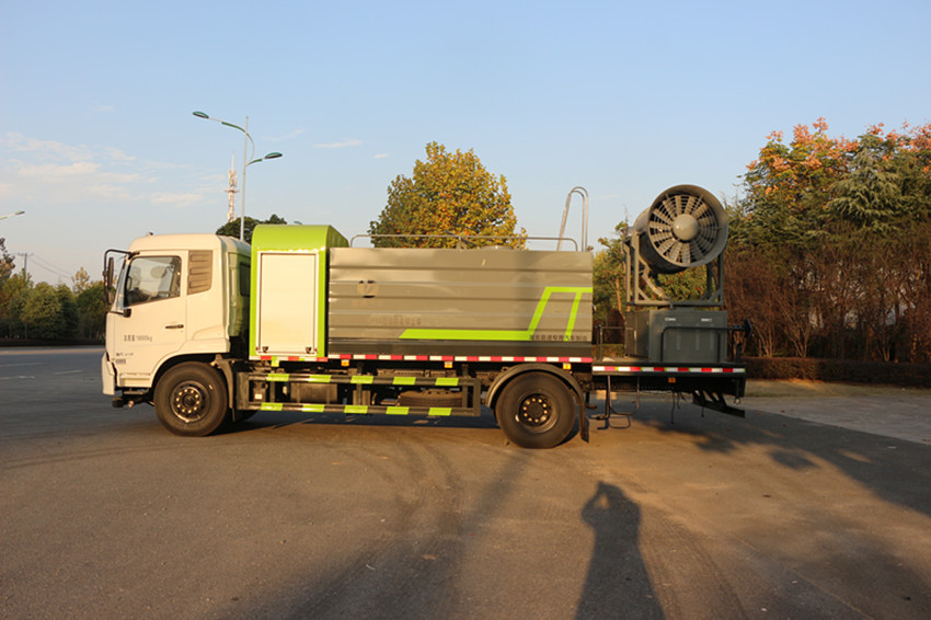 东风12吨雾炮车 东风12吨雾炮车